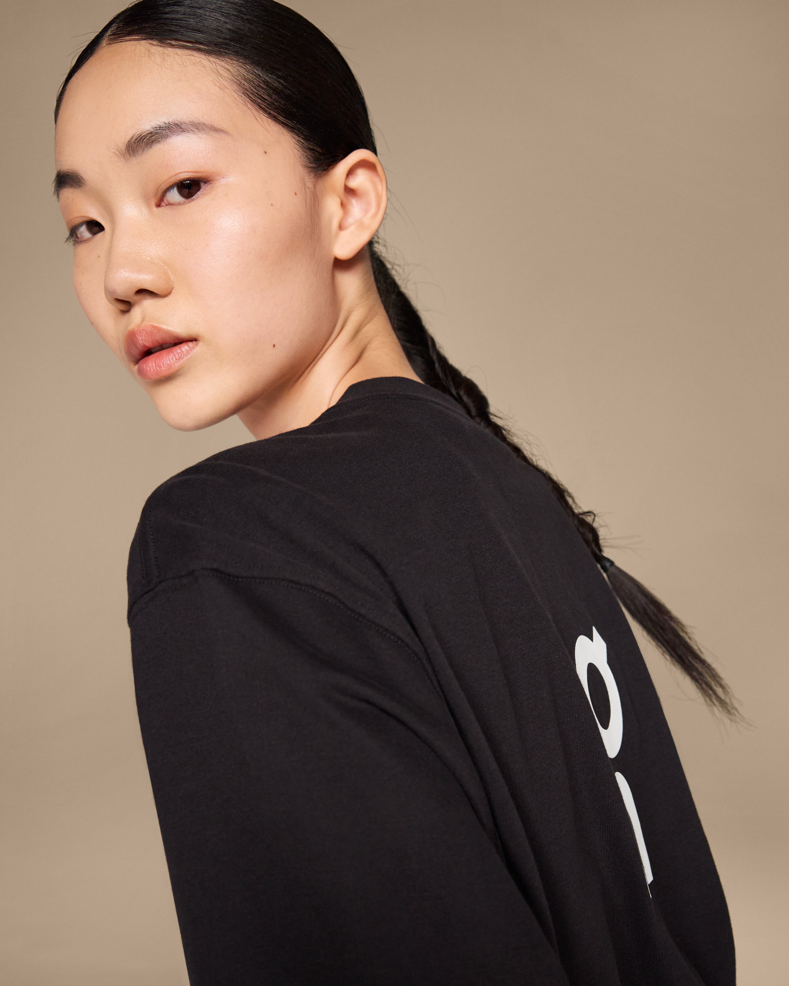 Image of Women's T-Shirt ON Club T