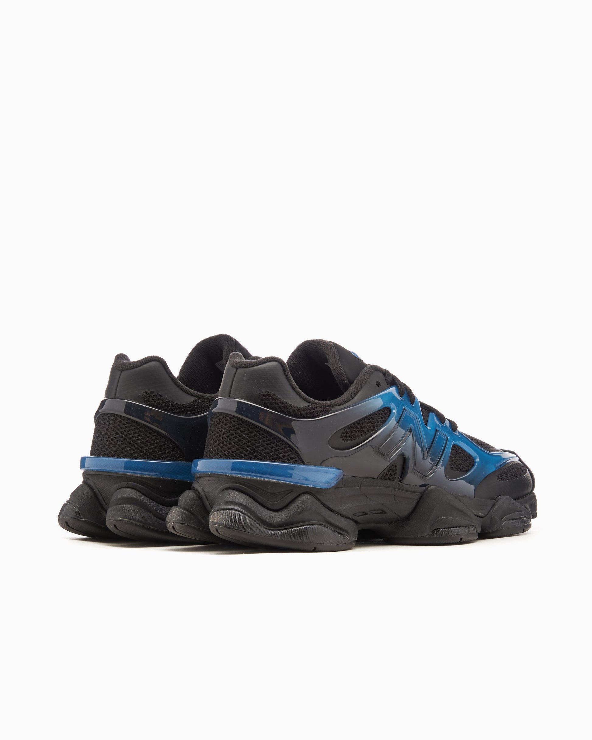 Unisex Sneakers NEW BALANCE 9060 - FOOTWEAR CLASSICS 