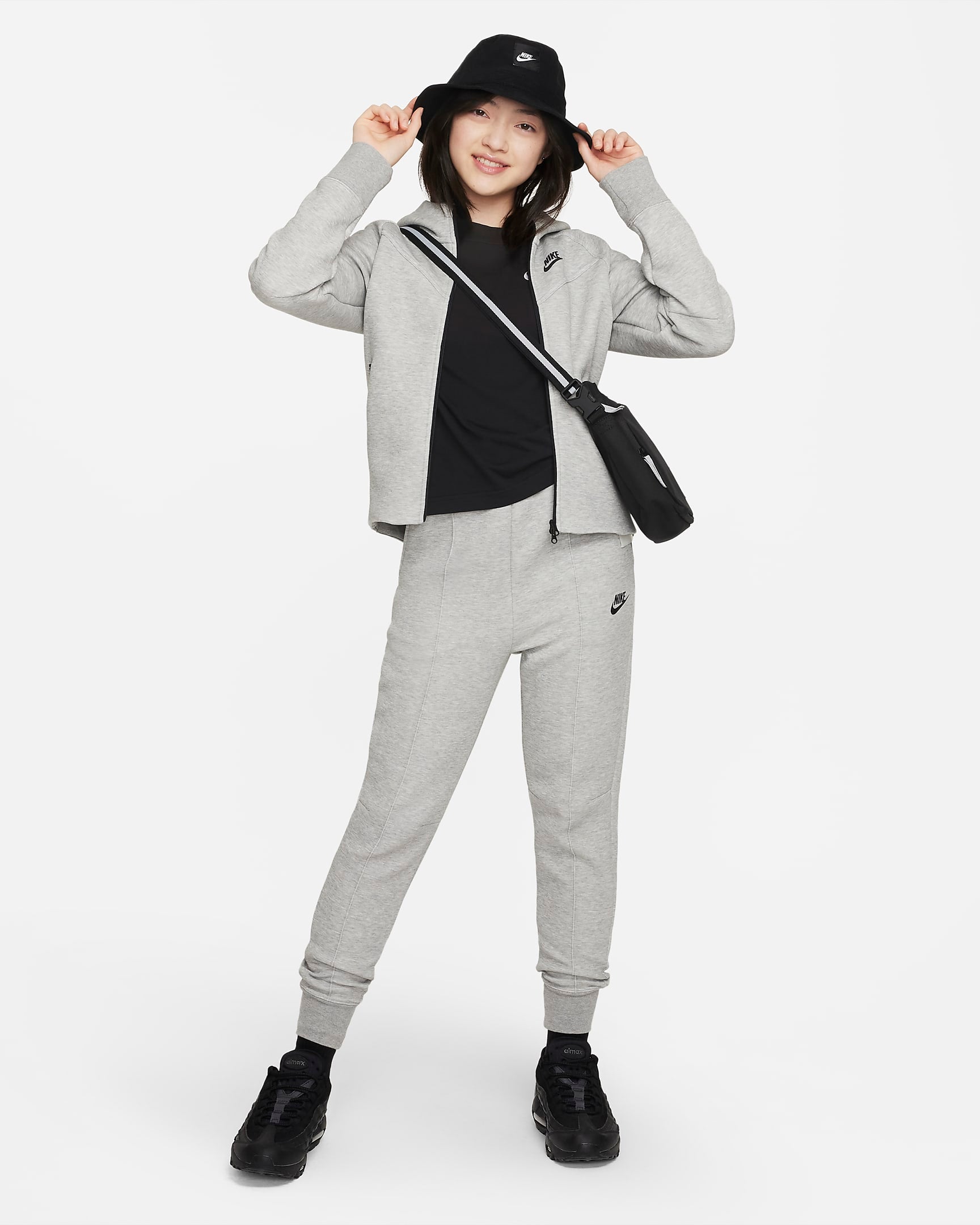 Юношески Суитшърт NIKE G NSW TCH FLC HD FZ LS - Ballistic-sport