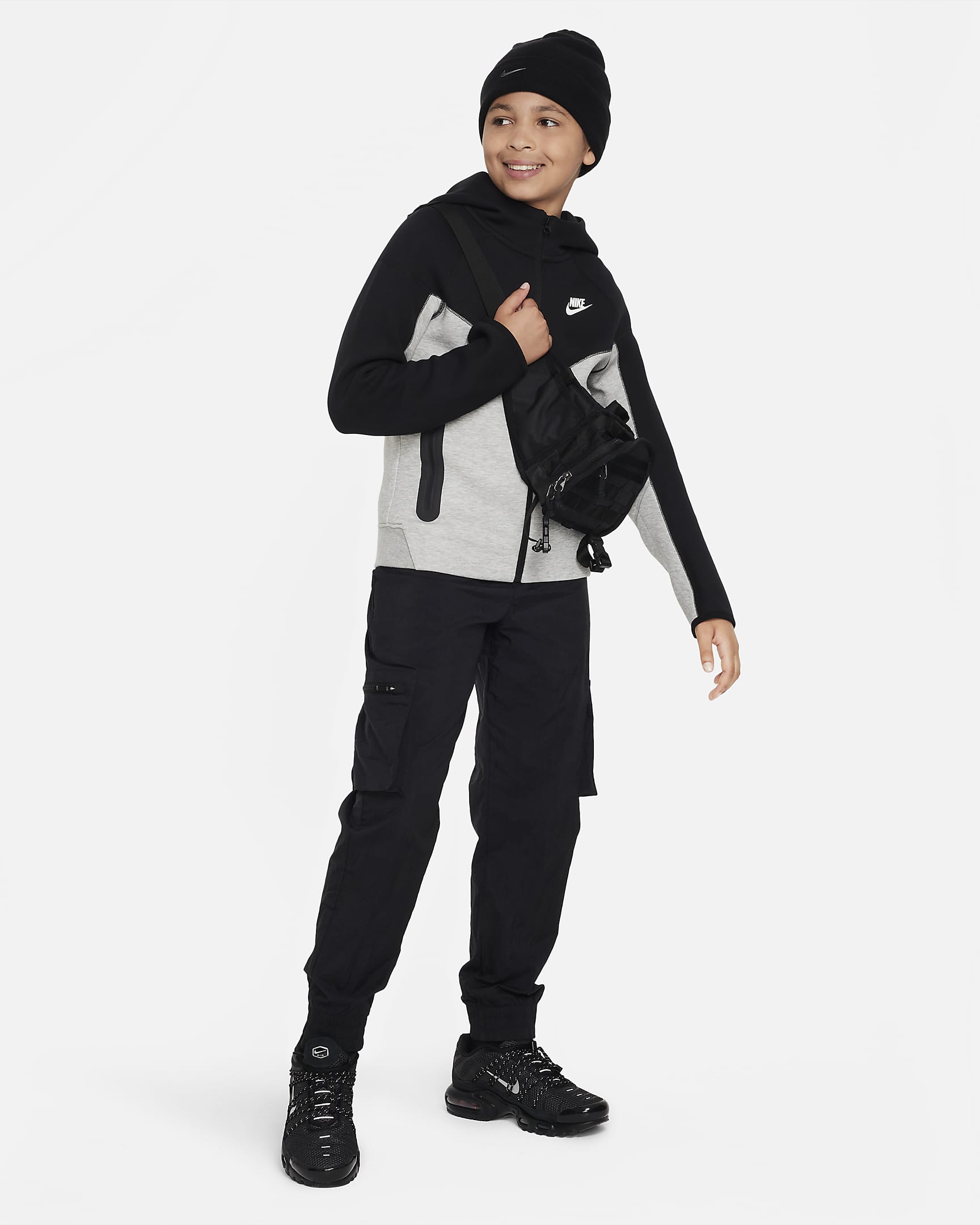 Image of Юношески Суитшърт NIKE B NSW TECH FLC FZ - Ballistic-sport