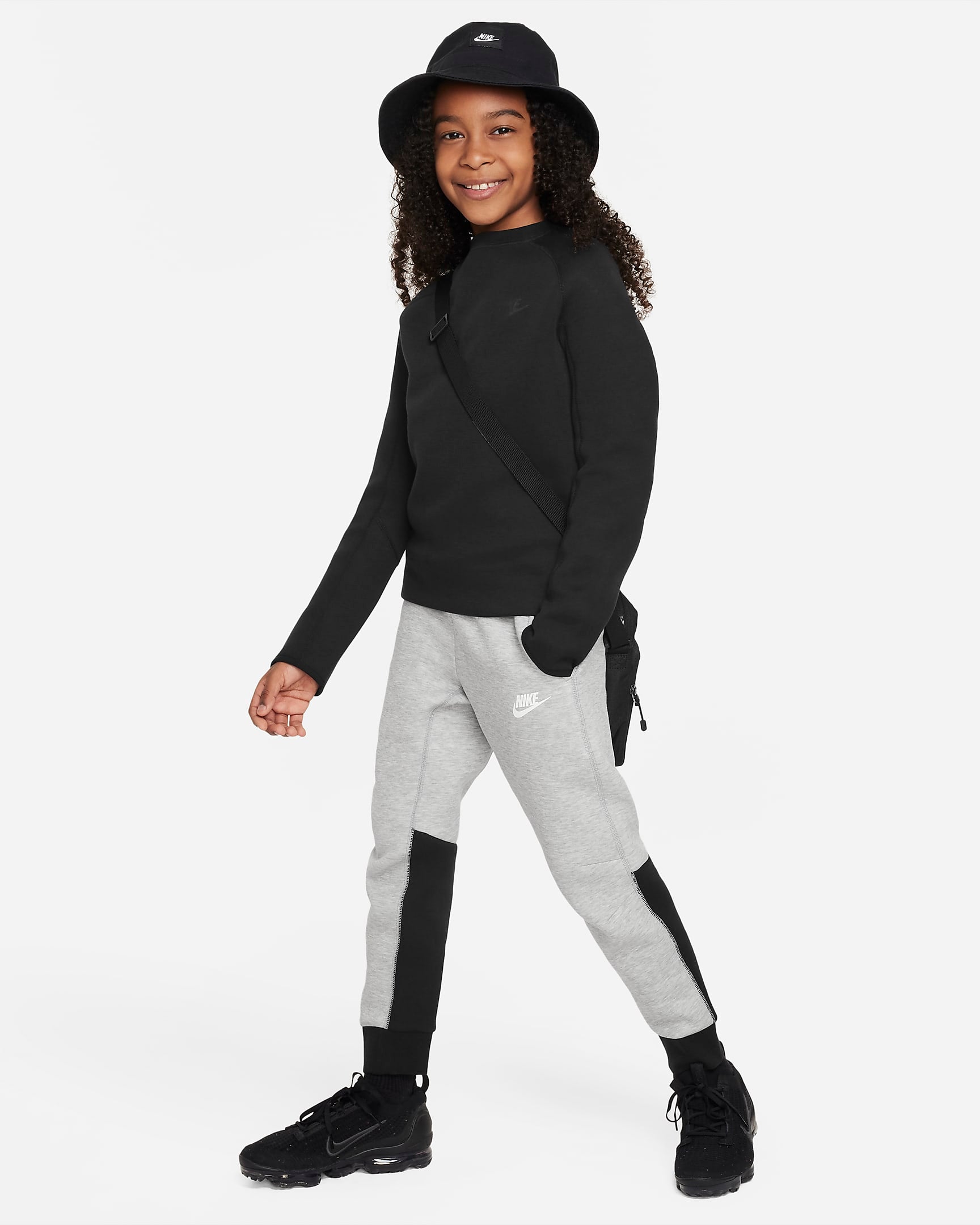 Image of Юношески Панталон NIKE B NSW TECH FLC PANT