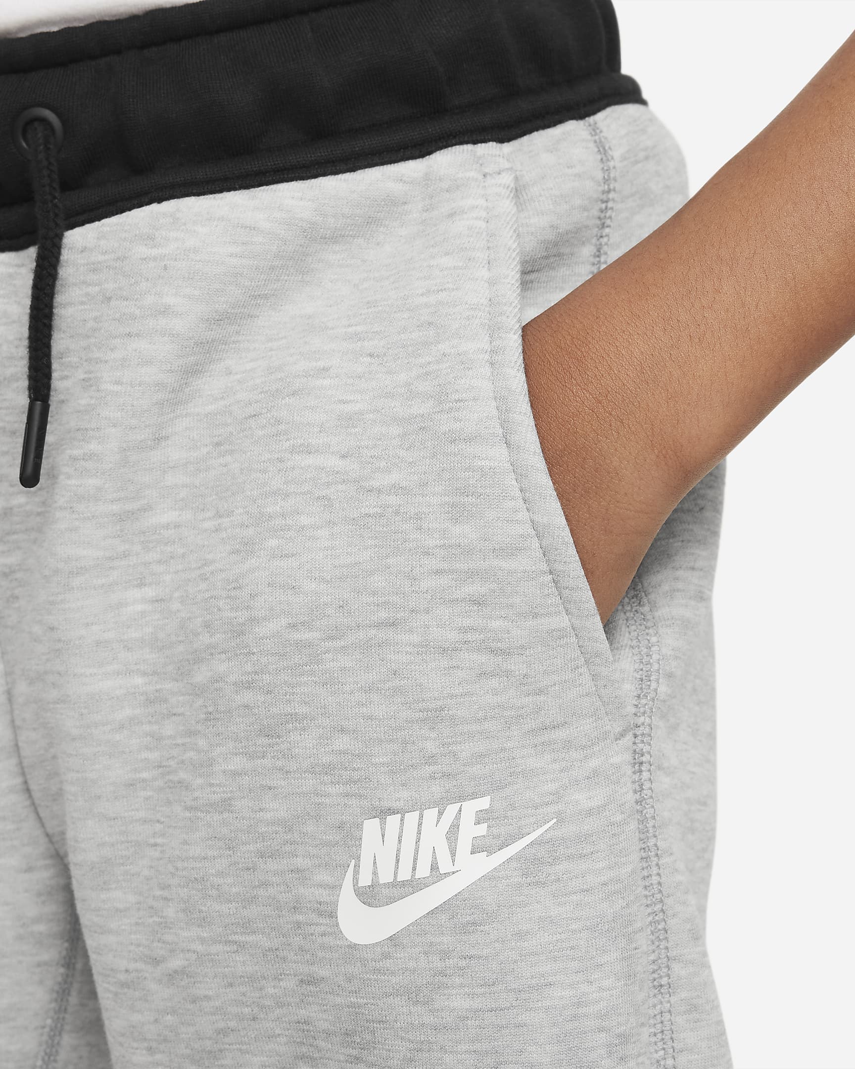 Image of Юношески Панталон NIKE B NSW TECH FLC PANT
