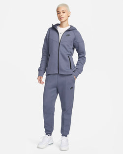 Image of Дамски Панталон NIKE W NSW TCH FLC MR JGGR - Ballistic-sport