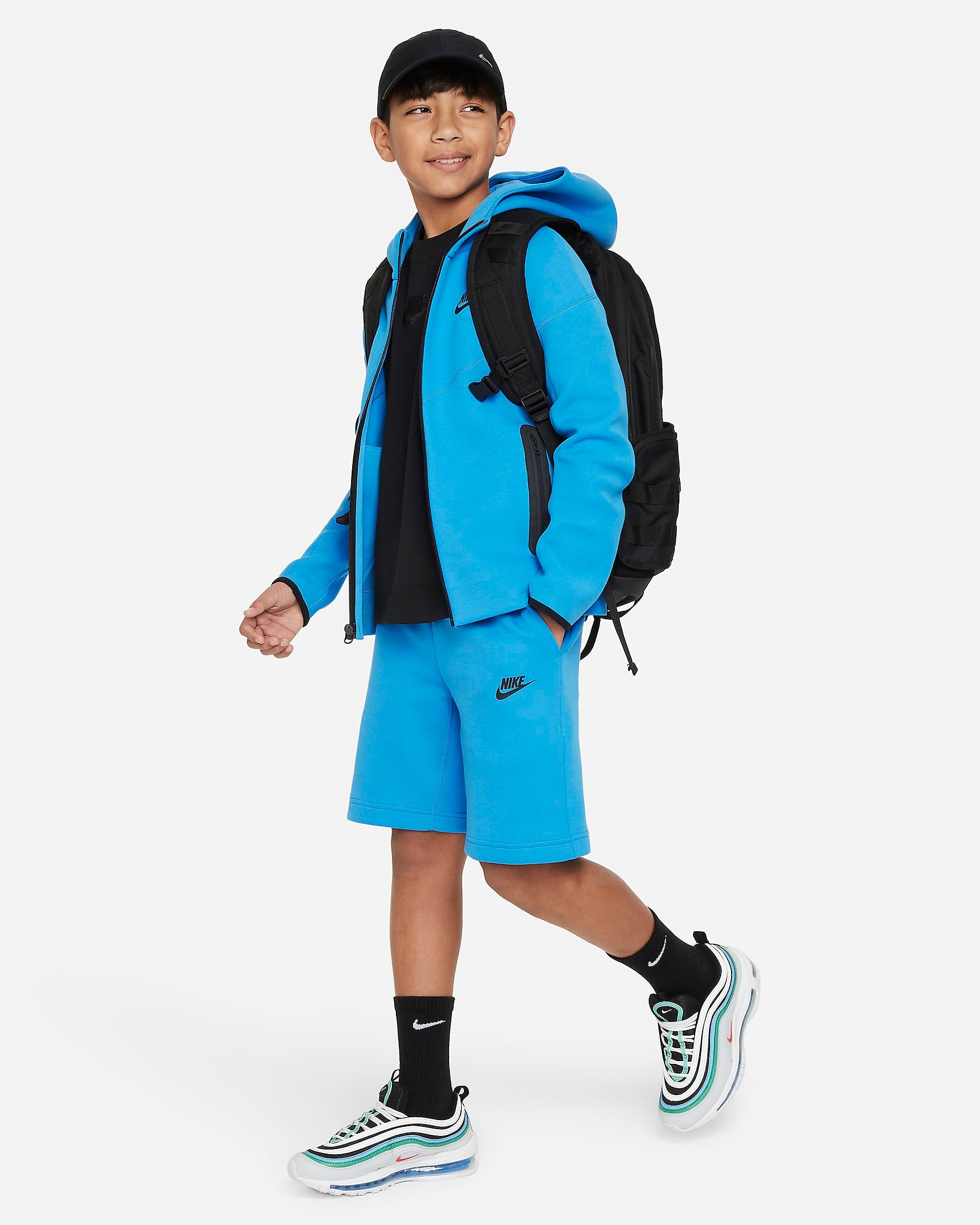 Image of Юношески Къс панталон NIKE B NSW TECH FLC SHORT - Ballistic-sport