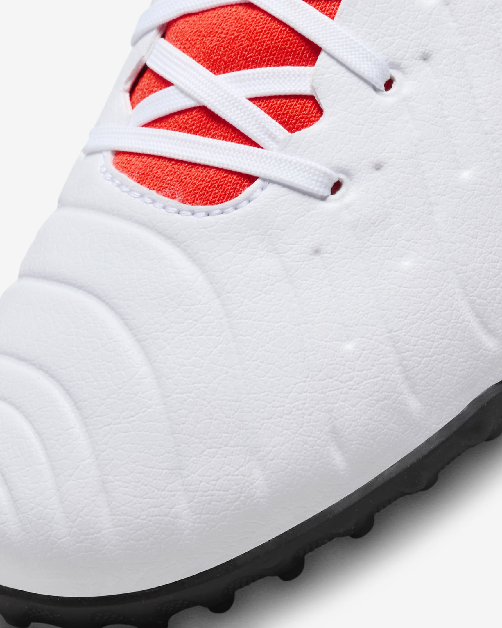 Image of Мъжки Футболни обувки NIKE LEGEND 10 PRO TF