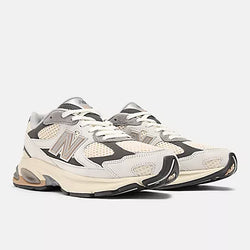 Image of Unisex Sneakers NEW BALANCE 2010 - FOOTWEAR CLASSICS