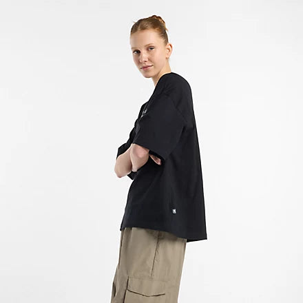 Image of Дамска Тениска NEW BALANCE SHIRT LINEAR GRAPHIC OVERSIZED T-SHIRT