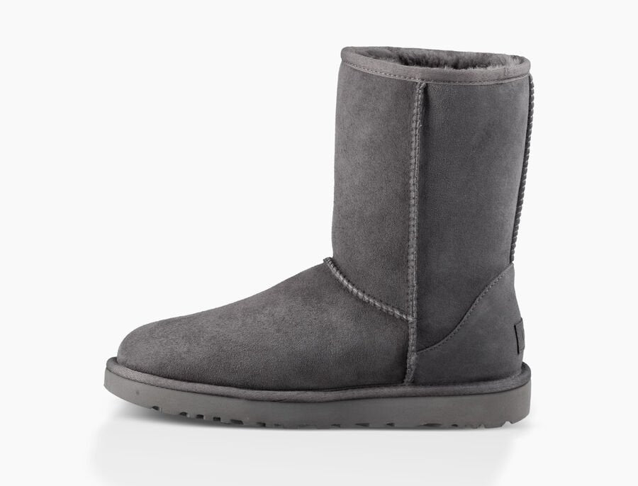 Дамски боти UGG Classic Short II Footwear