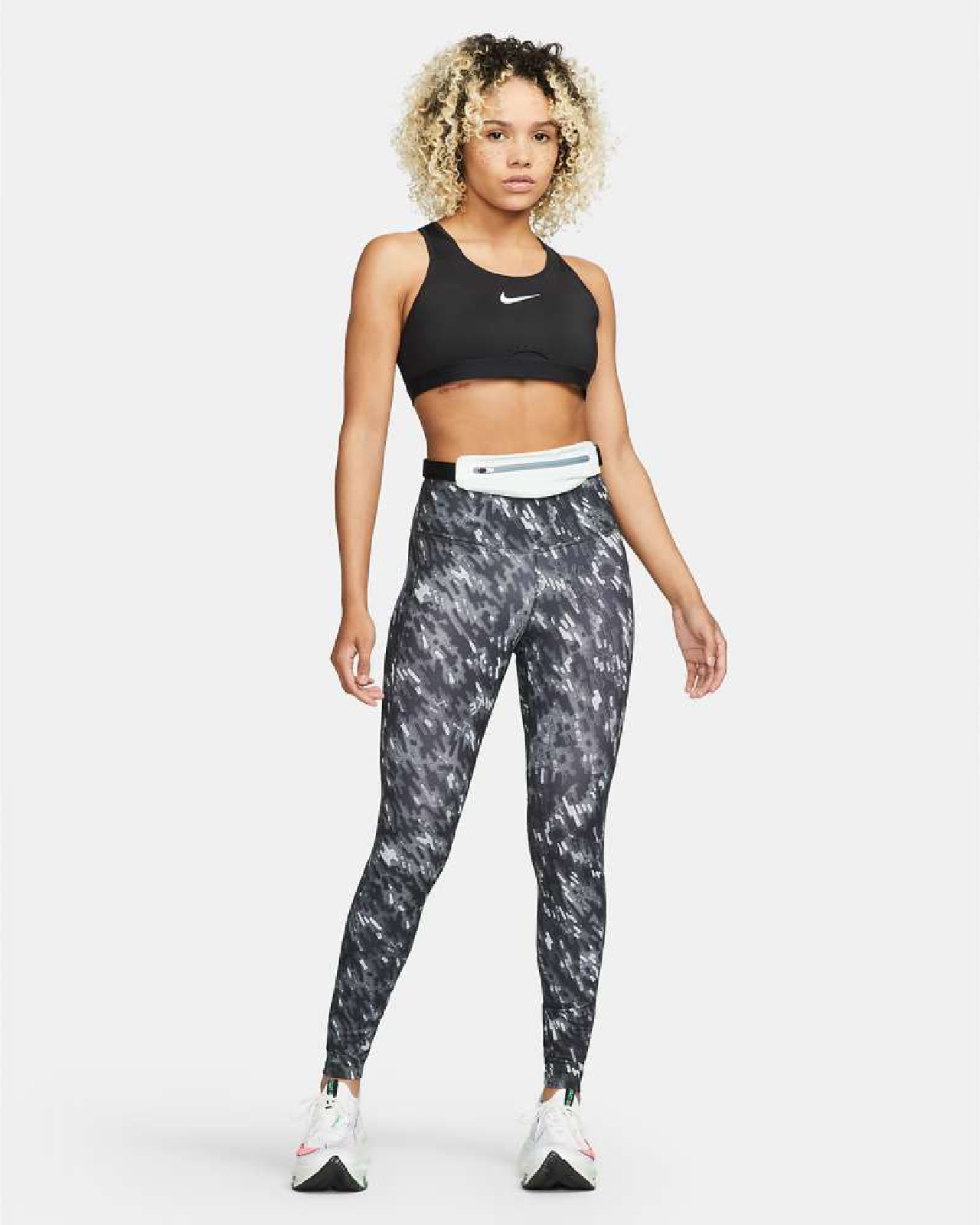 Дамски Клин NIKE W NK DF FAST MR TGHT NV - Ballistic Sport