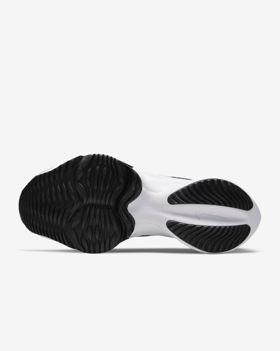 Дамски маратонки Nike W Nike Air Zoom Tempo Next % Fk