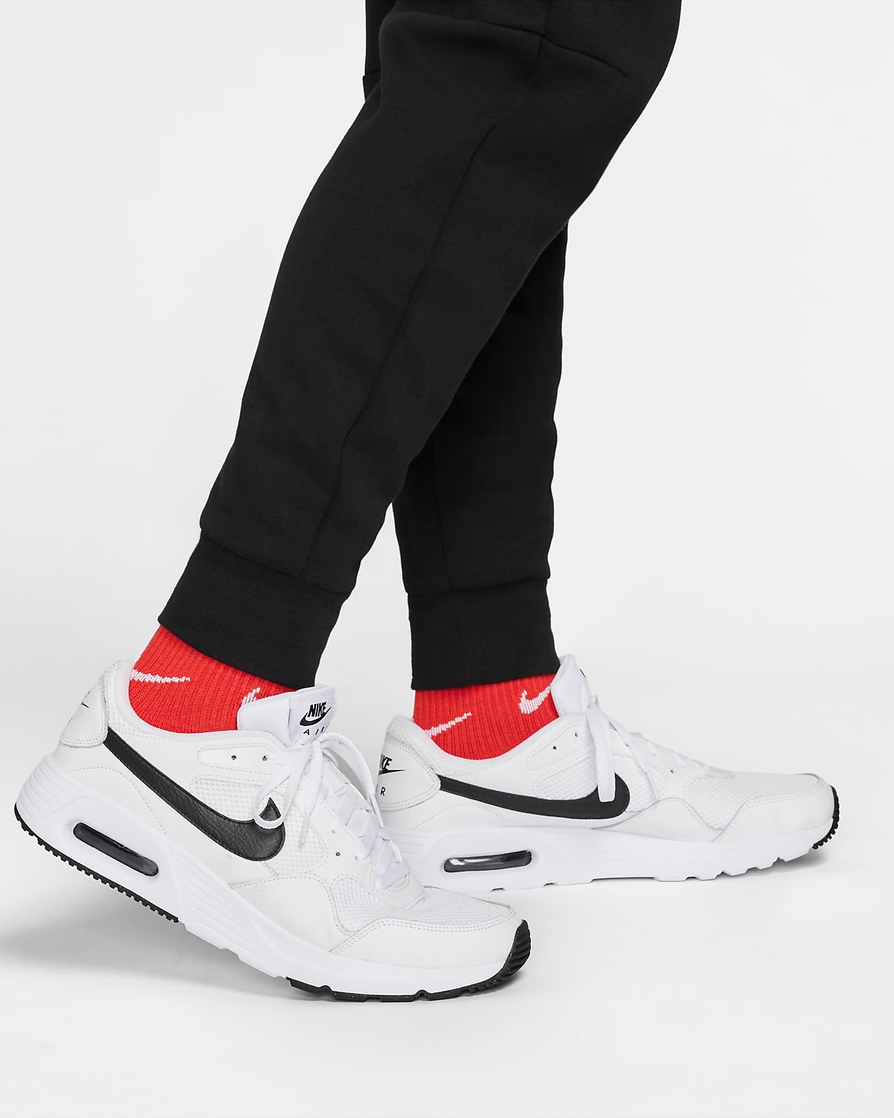 Мъжки панталон  Nike Men's Liverpool F.C. Away Tech Fleece Joggers - Ballistic Sport